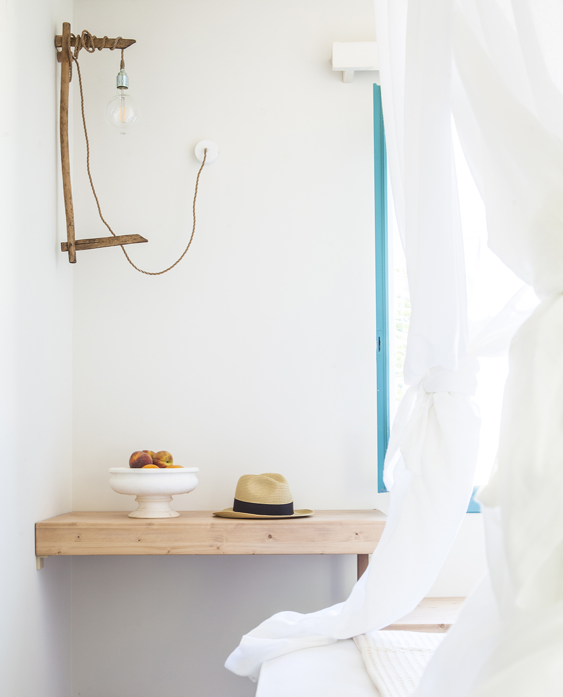 One bedroom apartment Upper level